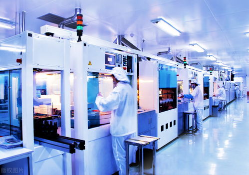 中企加速自主造芯步伐 16座晶圓廠在建，5個月產出1400億顆芯片，設備采購額達385億美元